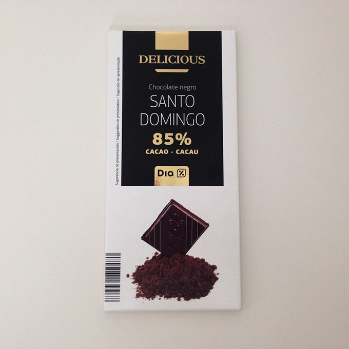 chocolate preto com muito cacau