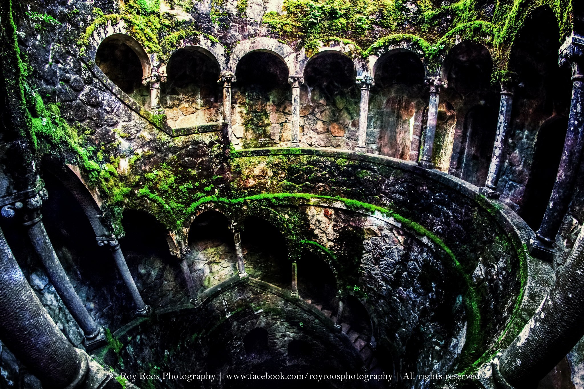 Poço Iniciático da Quinta da Regaleira - ...é bom e eu gosto!