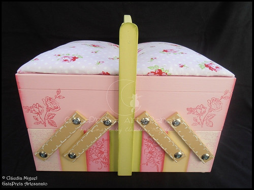 Caixa de costura mega-large 