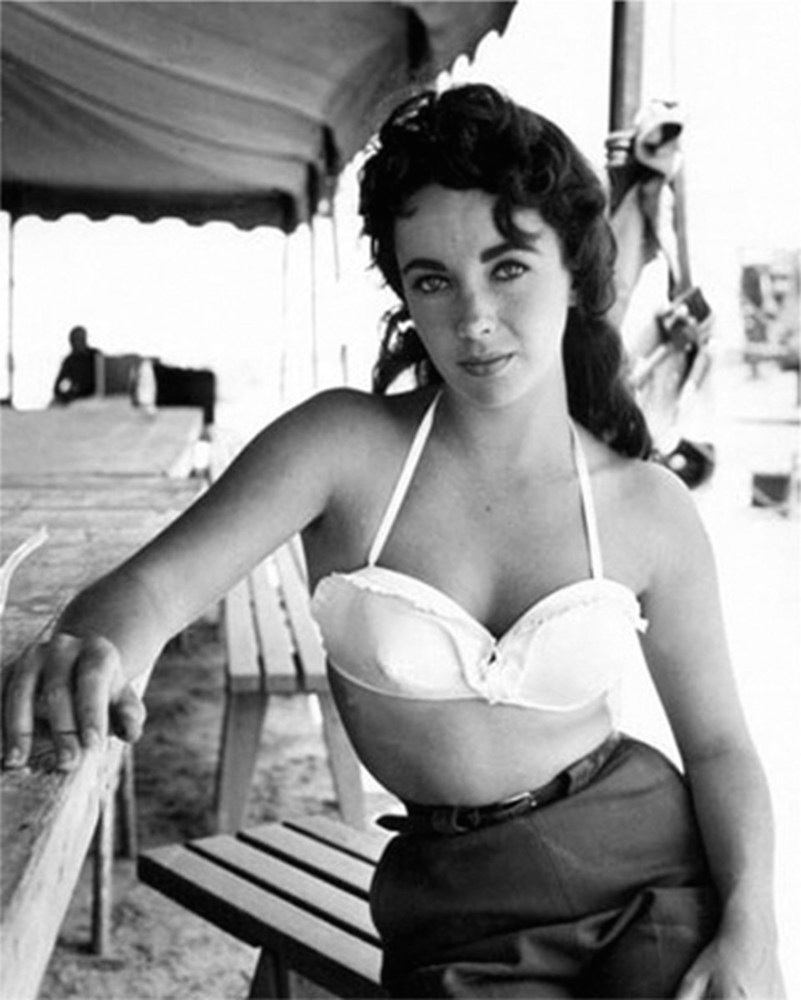 ElizabethTaylor05.jpg