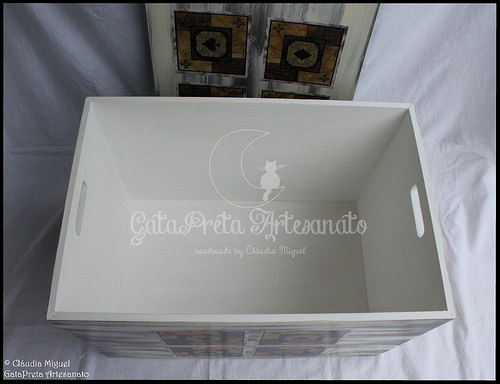 Caixa para arrumação de jogos 