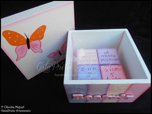 Caixa de recordações de bebé e moldura 