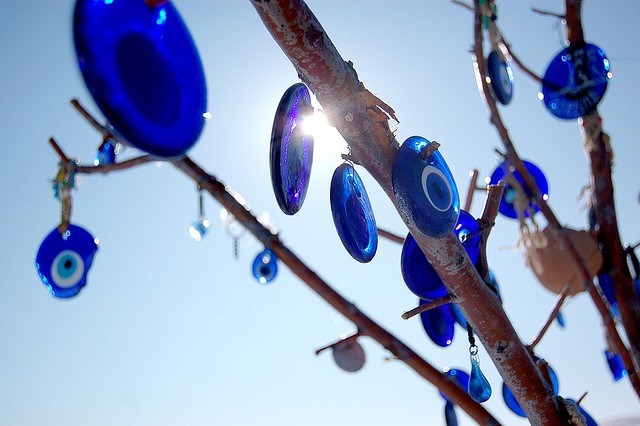 Mau olhado.jpg Mau olhado.jpg