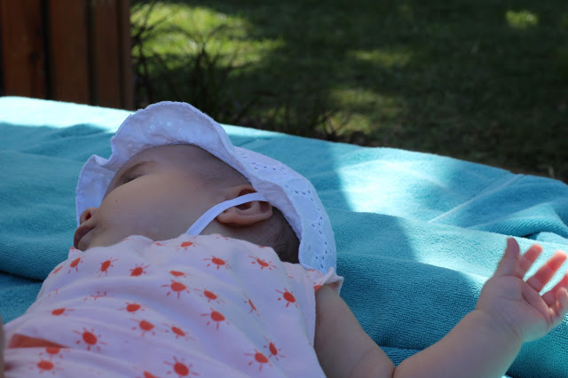 férias + verão com bebés + amor de mão + vidamar + férias em família no algarve + zippy + roupa de menina + básicos zippy