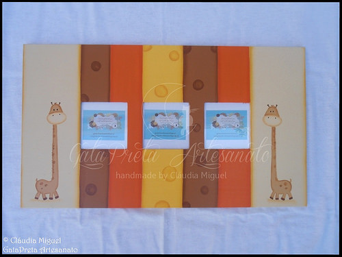 Fraldário, cesta, caixa para toalhitas e moldura 