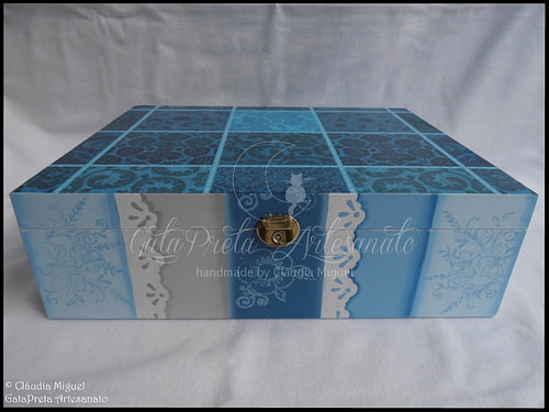 Caixa para 12 relógios 