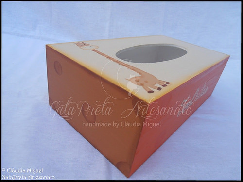 Fraldário, cesta, caixa para toalhitas e moldura 