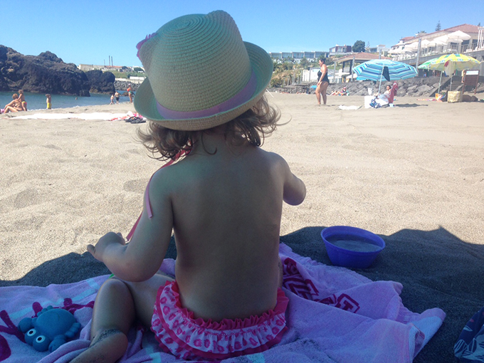 brincadeiras na praia