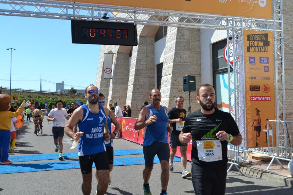 182203_140708559450200_108841959_n