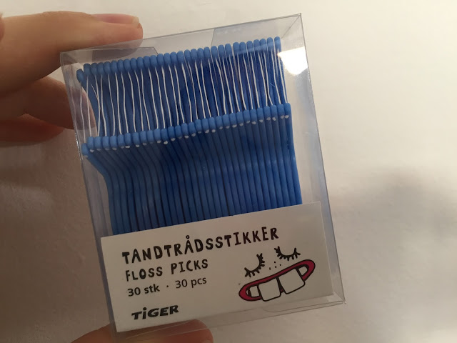 ir ao dentista com as crianças + fio dental para crianças + loja tiger + higiene oral infantil + lavar os dentes 