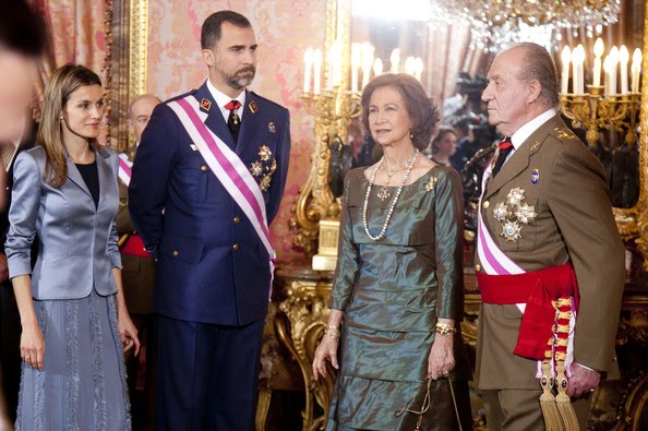 Spanish+Royals+Celebrate+New+Year+Military+Ew2_bsY