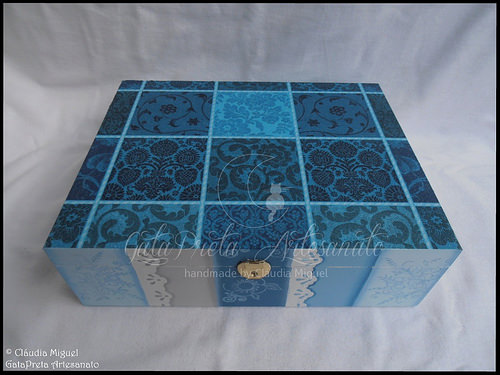 Caixa para 12 relógios 