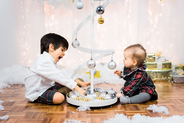 sessão de Natal + fotografia de natal + irmãos + look de natal + puro mimo+ pisamonas + trenó + sofia batista + lovetography sessão de Natal + fotografia de natal + irmãos + look de natal + puro mimo+ pisamonas + trenó + sofia batista + lovetography