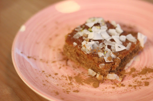 cafetaria + alimentação saudável + nicolau lisboa + smeg + locais para comer saudável + bolo saudável + bolo de chá e coco + lanche saudável + 