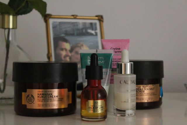 linha de spa the body shop + spa caseiro + spa em casa + spa + relaxar + creme anti-fadiga corine de farme + oils of life the body shop + cuidados de corpo + cuidados de rosto + martiderm + serum caudalie + pausa de mãe + tempo para nós