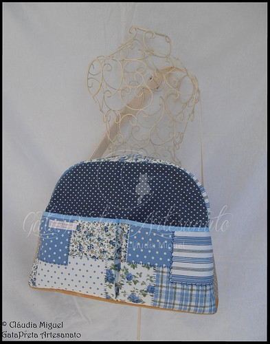 Mala de maternidade e bolsa para fraldas 