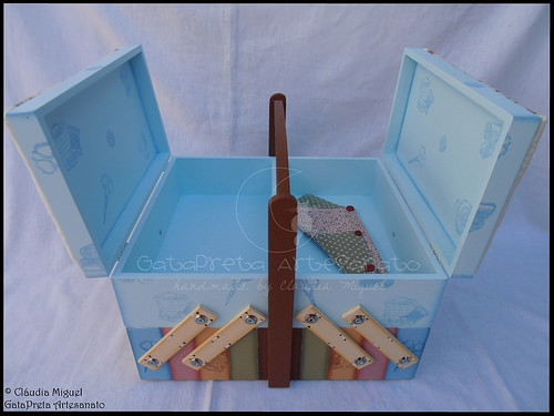 Caixa de costura mega-large 