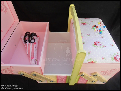 Caixa de costura mega-large 