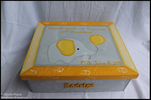 Caixa grande de batizado Caixa grande de batizado