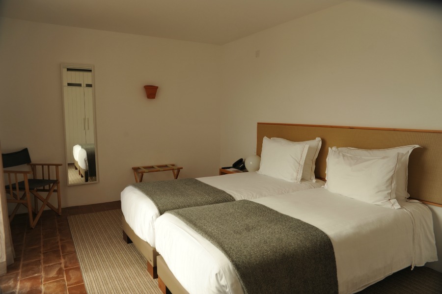 Ecorkhotel08 by HContadas.jpg