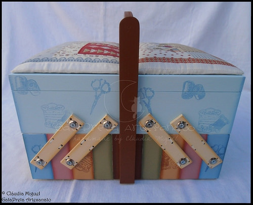 Caixa de costura mega-large 