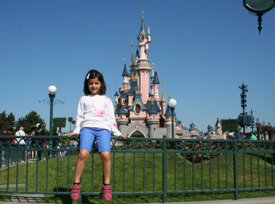 Disney05 by HContadas.jpg Disney05 by HContadas.jpg