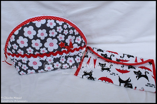 Nécessaire e bolsa documentos de bebé 