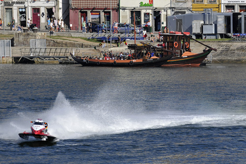 Blogue_F1Porto2015_B3.jpg Blogue_F1Porto2015_B3.jpg