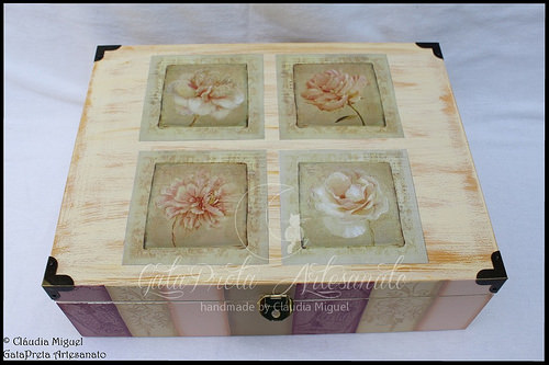 Caixa para 12 relógios 