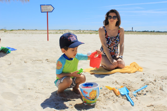 brincadeiras em família + península de tróia + tróia resort +parques infantis + espaços verdes + beach houses tróia resort +  férias em família + aqualuz hotel + viajar em família + férias perto de lisboa + praia + tróia-bico de lulas + escapadinha em família + hóteis bons para famílias 