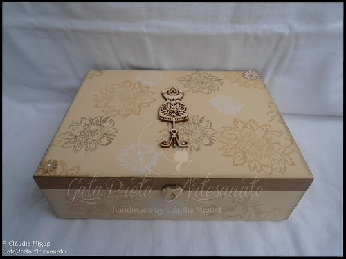 Caixa para 12 relógios 