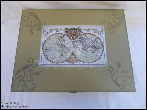 Caixa para 12 relógios 