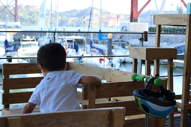 geladaria UAU + gelados + docas + lisboa + rio tejo + passeios em lisboa + passeios em família + brunch + lanchar + esplanadas + o que fazer em lisboa + fim-de-semana