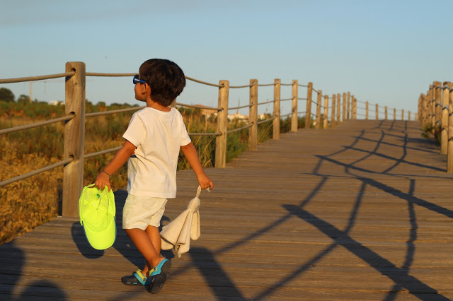 pôr do sol + praia dos salgados + algarve + férias em portugal + férias no sul de portugal + pôr do sol + passeios na praia + vidamar + hotéis para famílias