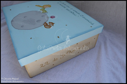 Caixa para recordações de batizado 