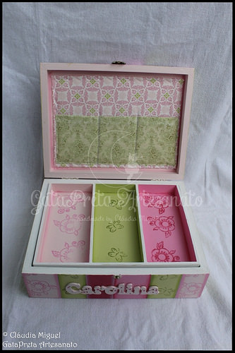 Caixa para maquilhagem 