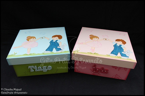 Caixas-convite para meninos das alianças