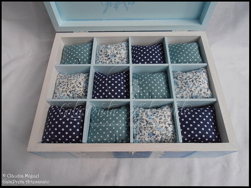 Caixa para 12 relógios 