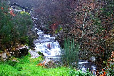 a0642d_6d38223832045f54d80b1a48a252fdd2.jpg_srz_401_268_75_22_0.50_1.20_0.00_jpg_srz