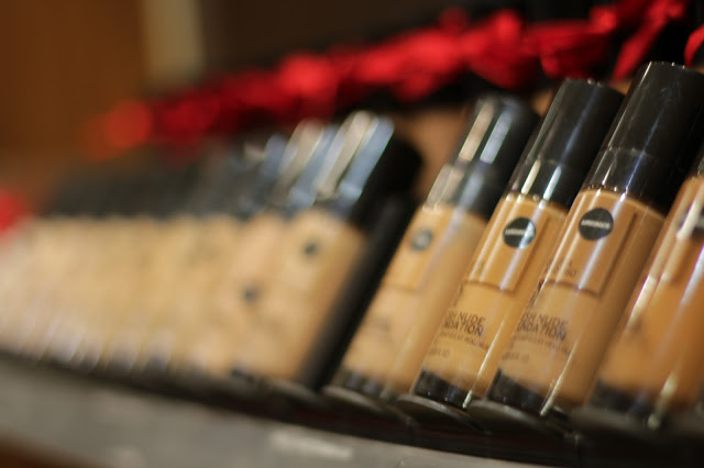 Demonstração de produto + The Body Shop + Fresh Nude Foudation + Shade Drops Adjusting Drops + As viagens dos Vs + Novidades + Dicas de Beleza + Review