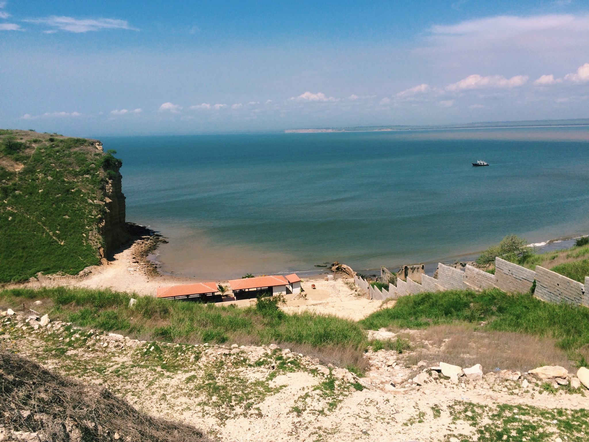 &copy; Luanda Nightlife