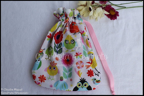 Bolsas para tablet e para carregadores 