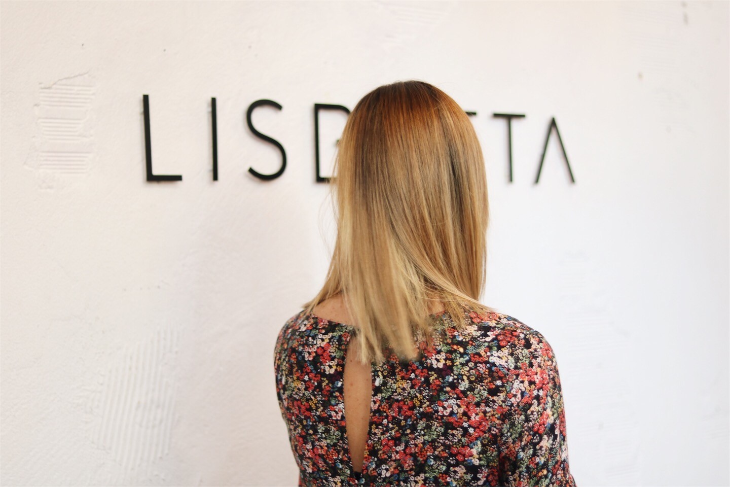 tratamento capilar anti-frizz