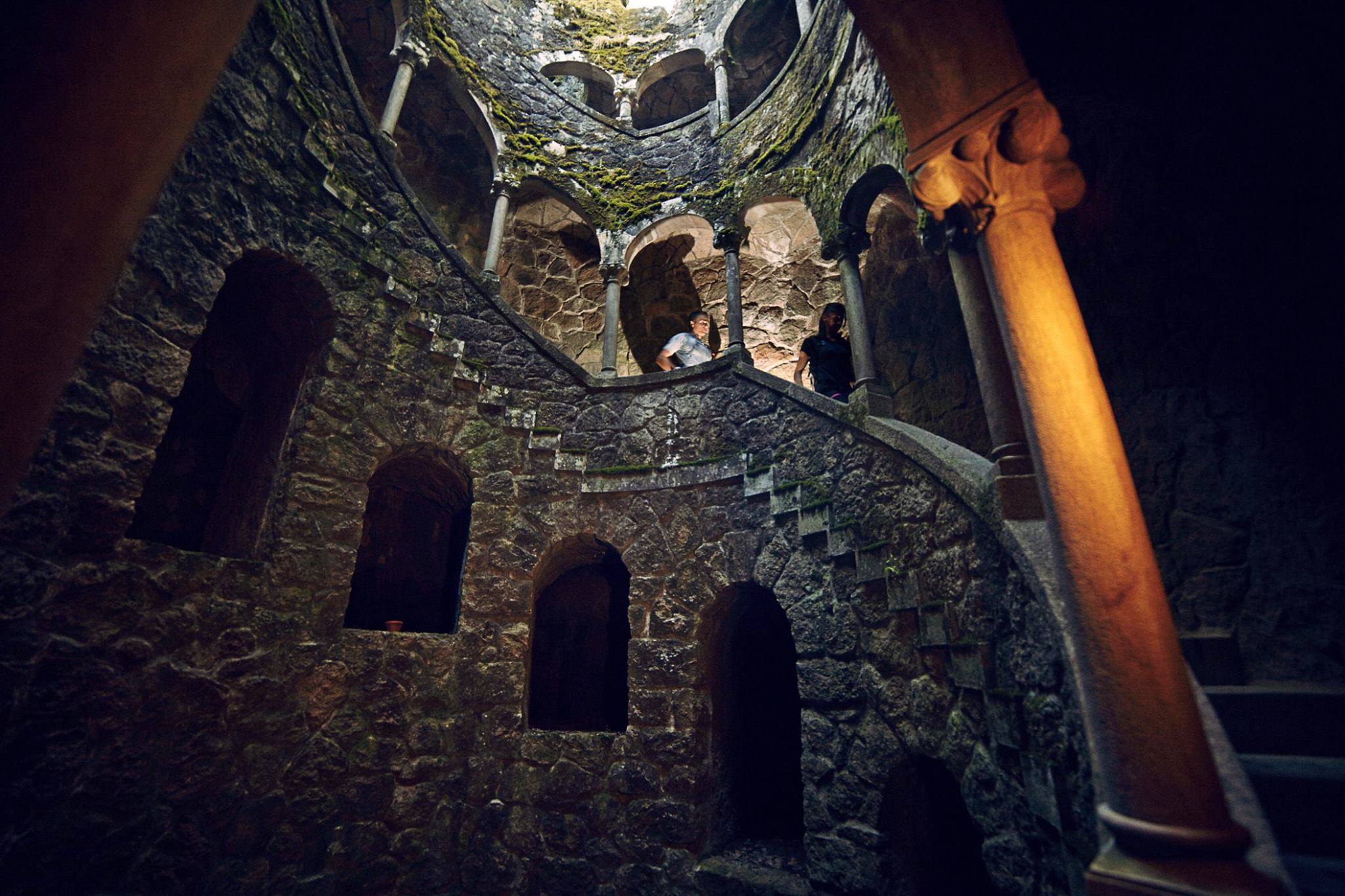 Poço Iniciático da Quinta da Regaleira - ...é bom e eu gosto!