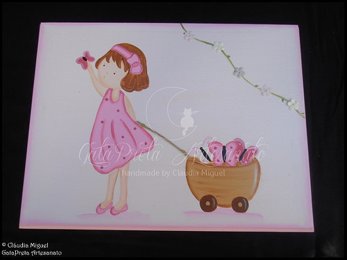 Fraldário, cesta, caixa de recordações de bebé e caixa para ganchinhos 