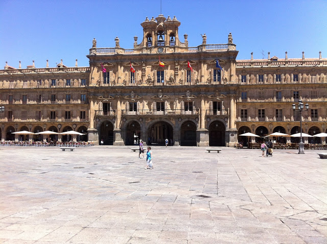 Viagens de carro + cidades para visitar em Espanha + Salamanca + viajar com crianças de carro + dicas para viajar com crianças + férias