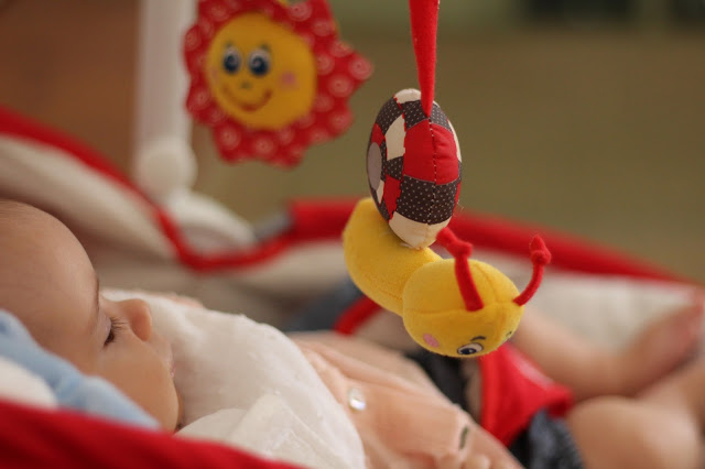 espreguiçadeira para bebés + espreguiçadeira evolutiva + Tiny love + bebés + melhor espreguiçadeira