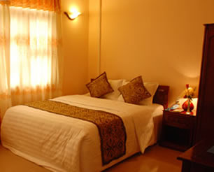 www.agathahotel.com