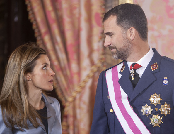 Spanish+Royals+Celebrate+New+Year+Military+eKD-Ves