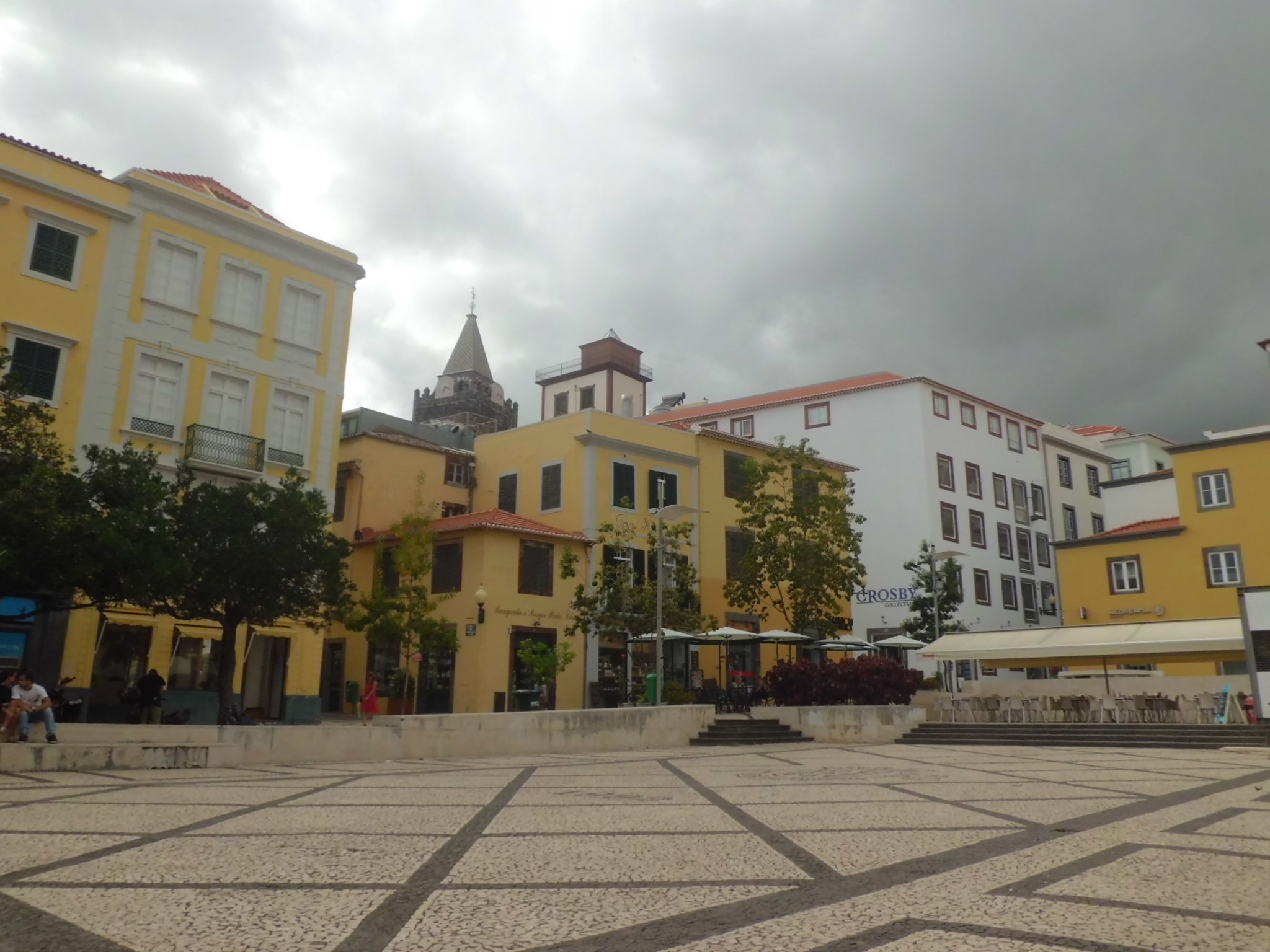 praça colombo 1.JPG